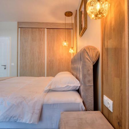 Apartment Grand Karavel Centre Варна Экстерьер фото