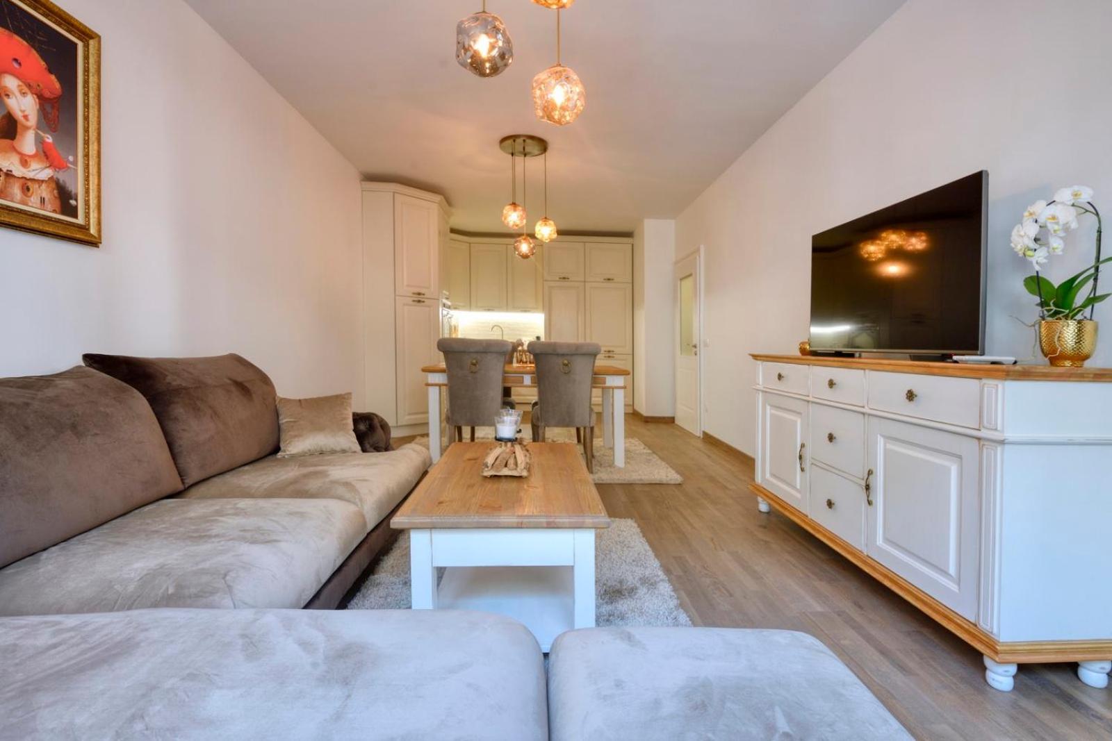 Apartment Grand Karavel Centre Варна Экстерьер фото