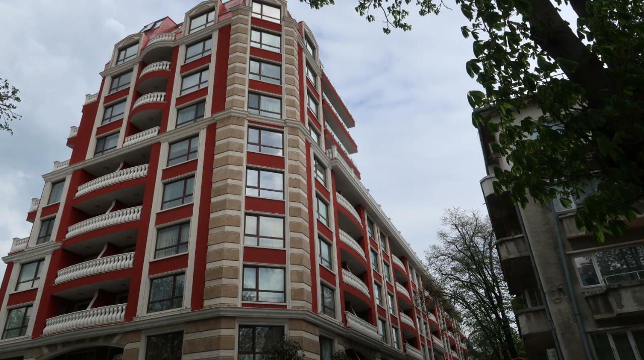 Apartment Grand Karavel Centre Варна Экстерьер фото