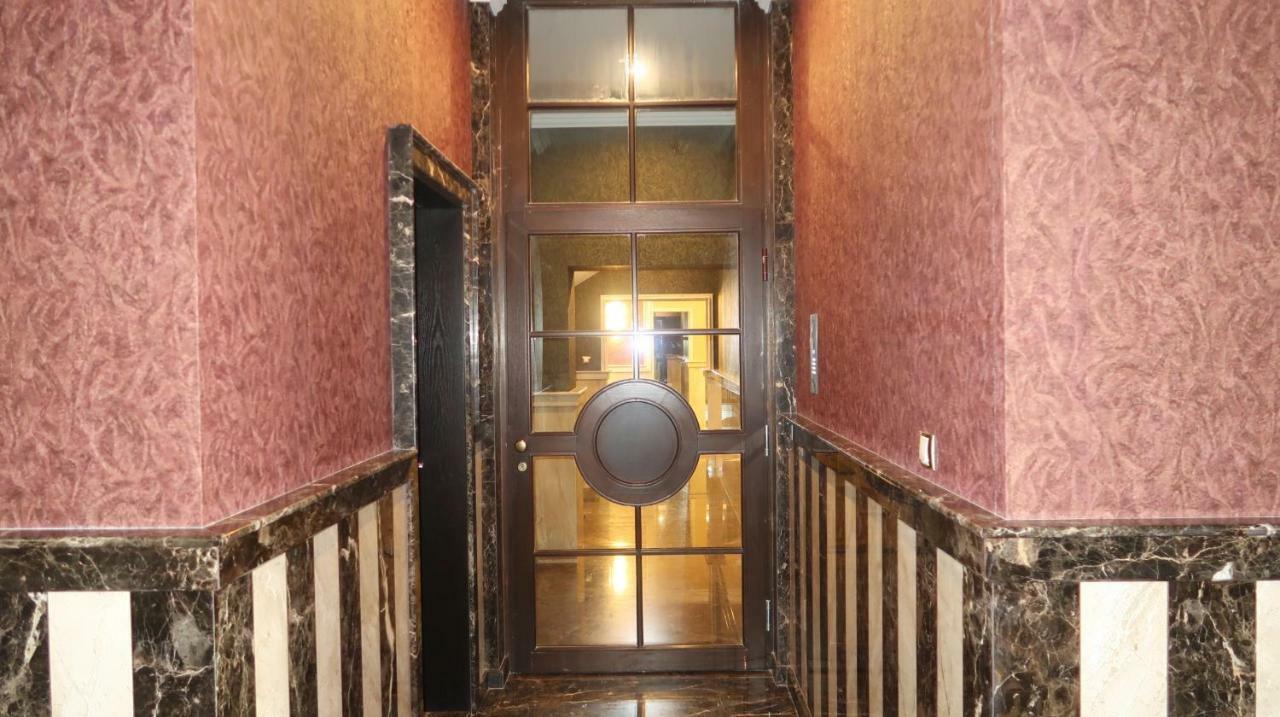 Apartment Grand Karavel Centre Варна Экстерьер фото