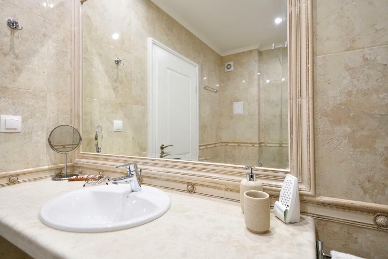 Apartment Grand Karavel Centre Варна Экстерьер фото